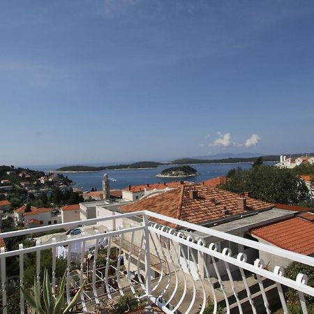 Tanya-Apartments And Rooms Hvar Town Exterior foto