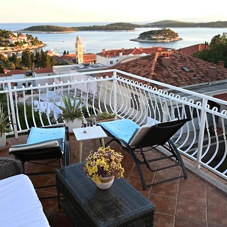 Tanya-Apartments And Rooms Hvar Town Exterior foto
