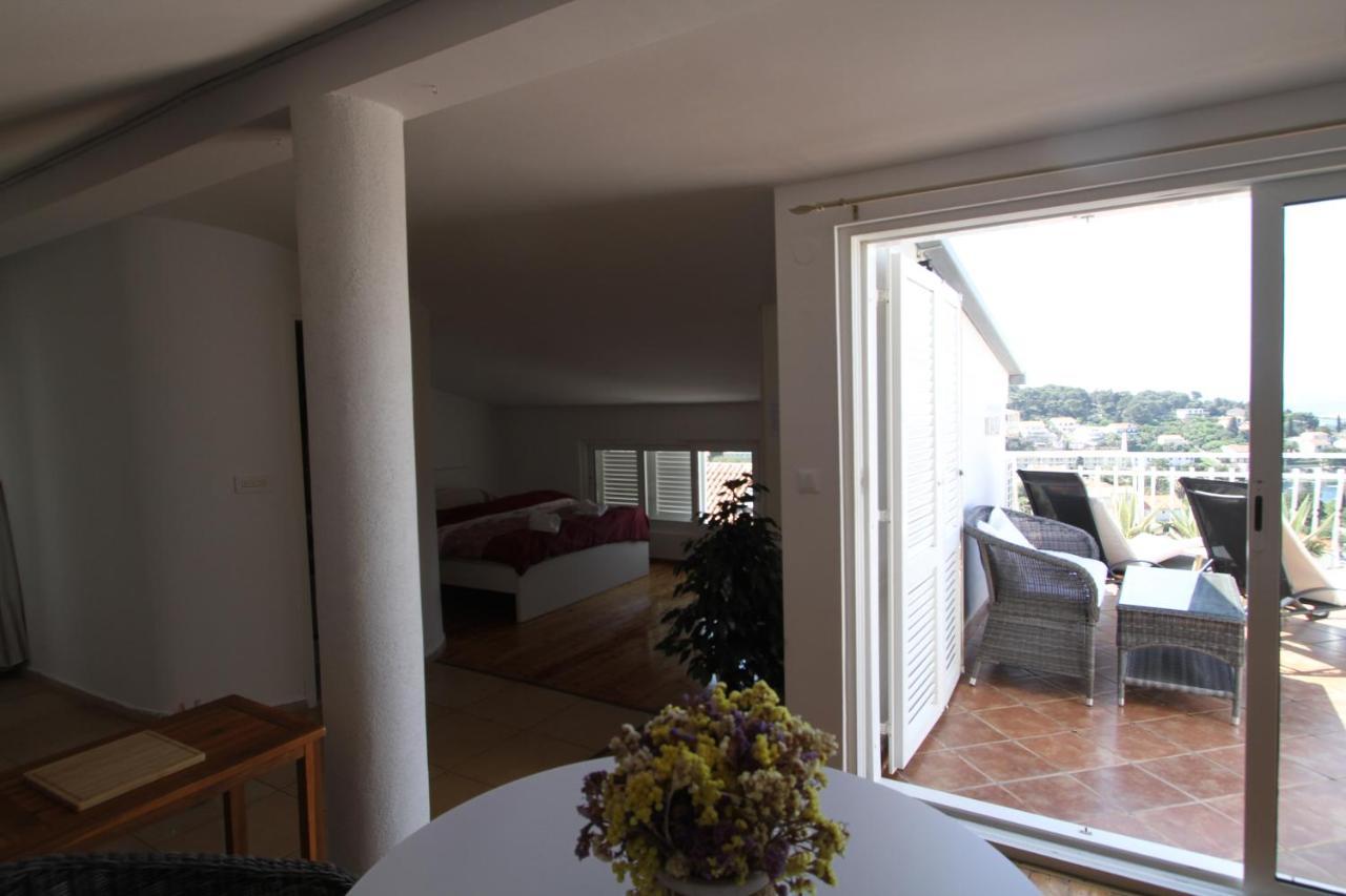Tanya-Apartments And Rooms Hvar Town Exterior foto